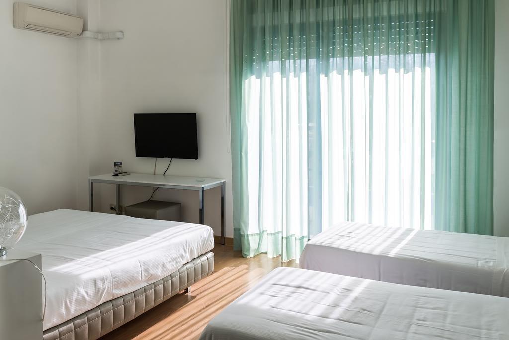 Park Hotel Residence Крема Экстерьер фото