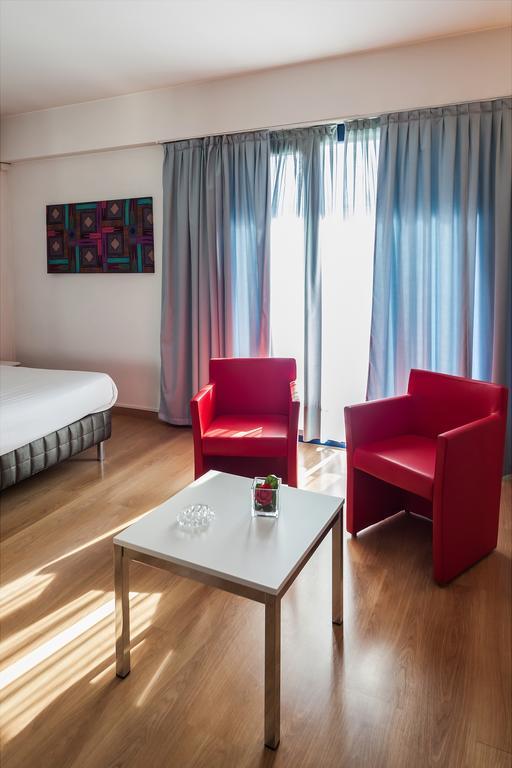 Park Hotel Residence Крема Экстерьер фото